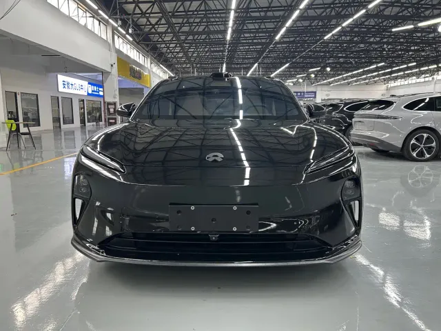 Nio ET5 Touring — Фото автомобиля 2
