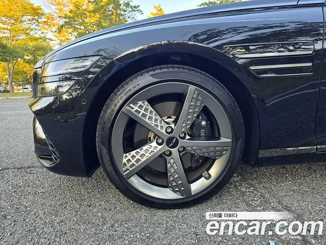 Genesis G80 RG3 — Фото автомобиля 5