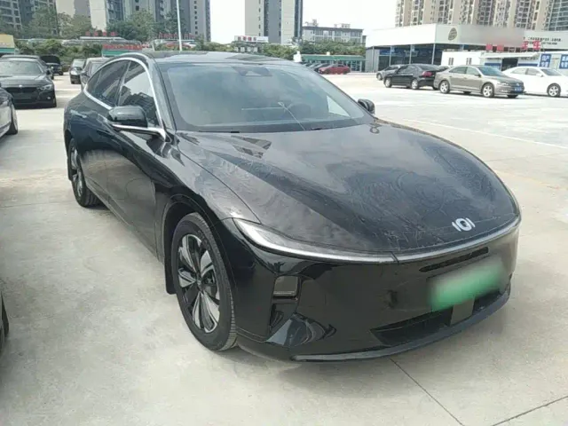 Changan Qiyuan A07 — Фото автомобиля 3