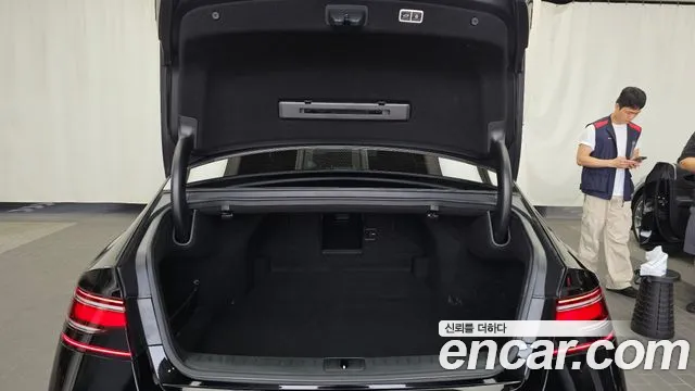 Genesis G90 Бензин 3.5 Turbo 2WD — Фото автомобиля 20