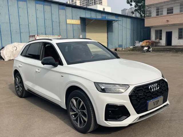 Audi Q5L — Фото автомобиля 3