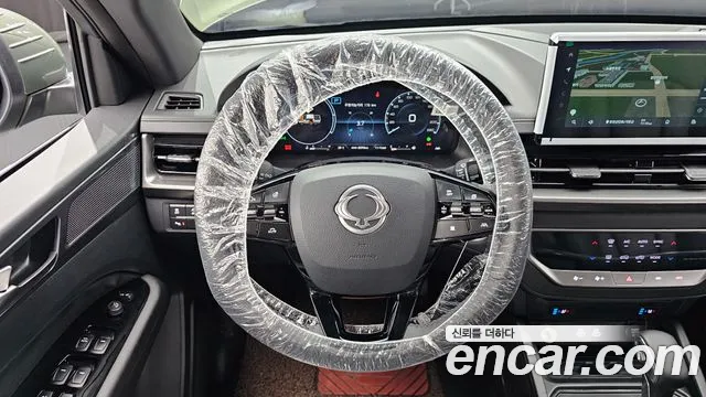 KG_Mobility_Ssangyong Rexton Новый Rexton Sport Khan Дизель 2.2 4WD — Фото автомобиля 13