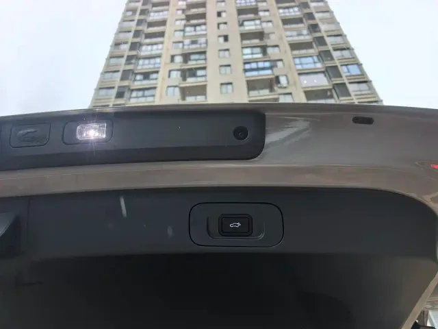 Geely Galaxy E5 — Фото автомобиля 10