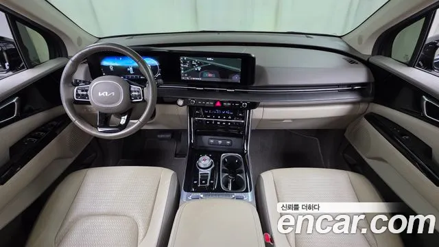 Kia Carnival Generation 4 — Фото автомобиля 7
