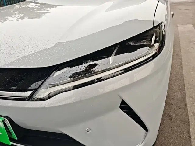 BYD Yuan UP — Фото автомобиля 23