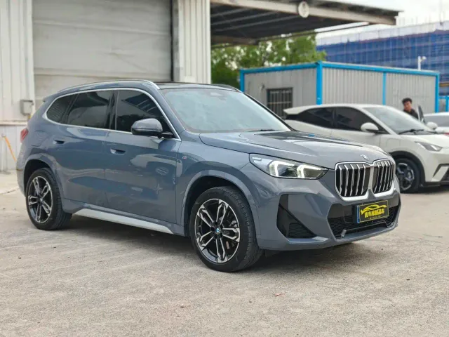 BMW X1 — Фото автомобиля 3