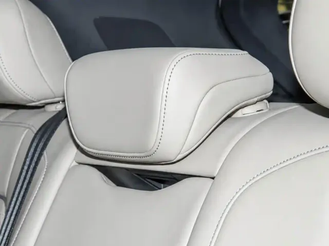 Audi Q6L e-tron — Фото автомобиля 14