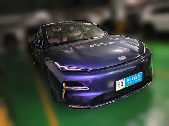 Geely Galaxy Xingyao 8 — Фото автомобиля 3