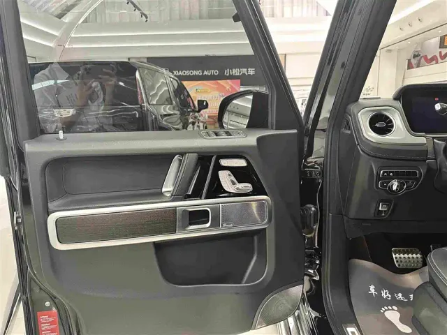 Mercedes-Benz G-Class — Фото автомобиля 7