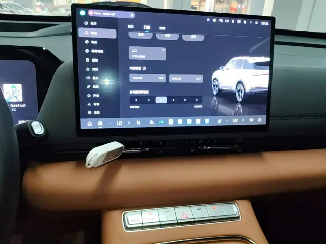 Haval Haval Xiaolong MAX 2025 Hi4 165 Ultra Smart Drive Edition — Фото автомобиля 12