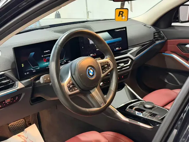BMW i3 — Фото автомобиля 12