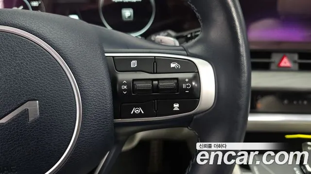 Kia Sportage Sportage 5-е поколение Бензин 1.6 турбо 2WD — Фото автомобиля 5