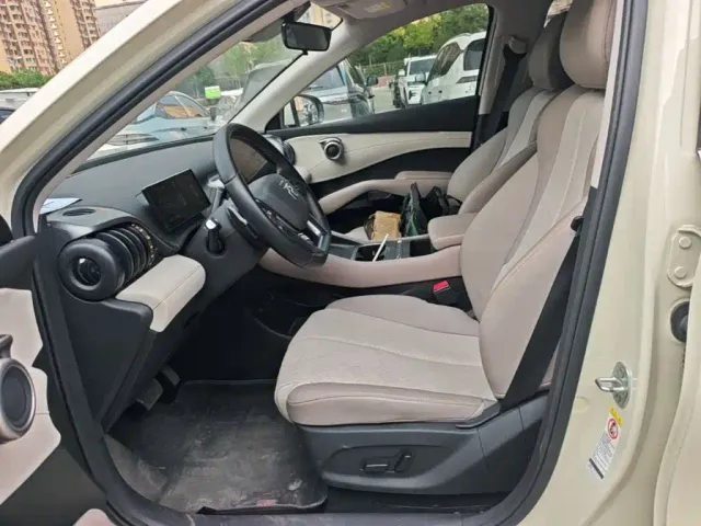 BYD Yuan PLUS — Фото автомобиля 14