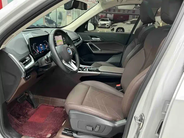 BMW X1 — Фото автомобиля 18
