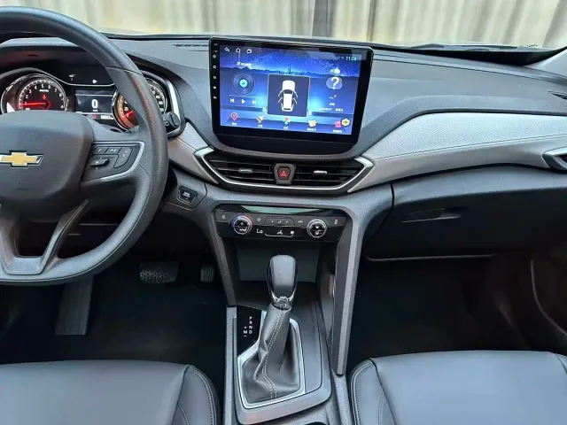 Chevrolet Orlando — Фото автомобиля 16