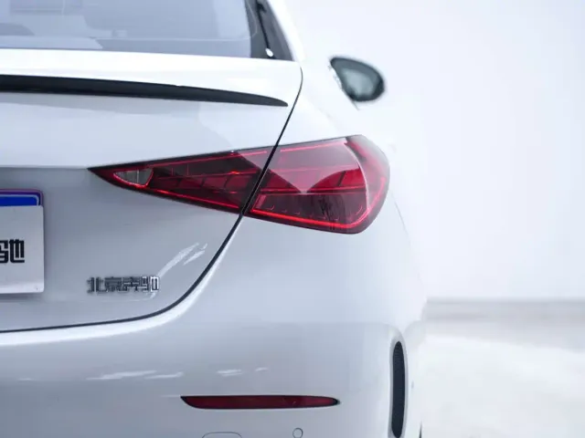 Mercedes-Benz C-Class — Фото автомобиля 18