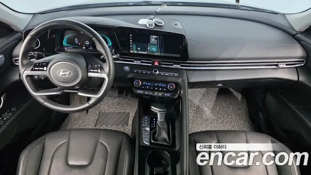 Hyundai Avante CN7 — Фото автомобиля 10