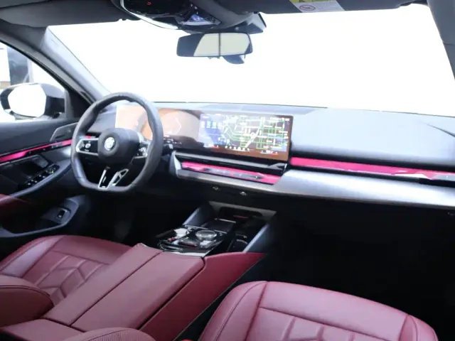 BMW 5 Series — Фото автомобиля 20