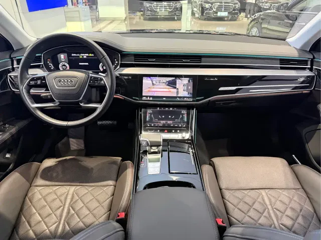 Audi A8 — Фото автомобиля 7