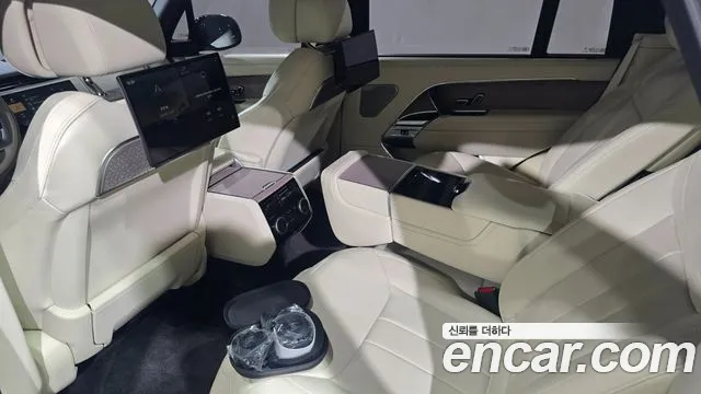 Land Rover Range Rover — Фото автомобиля 16