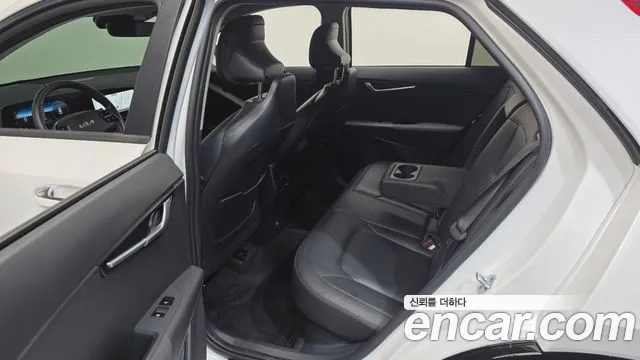 Kia Niro The All New Niro Signature — Фото автомобиля 20