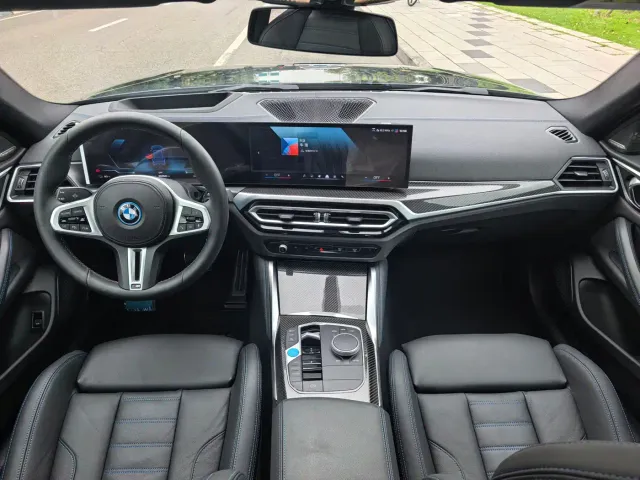 BMW i4 M50 — Фото автомобиля 10