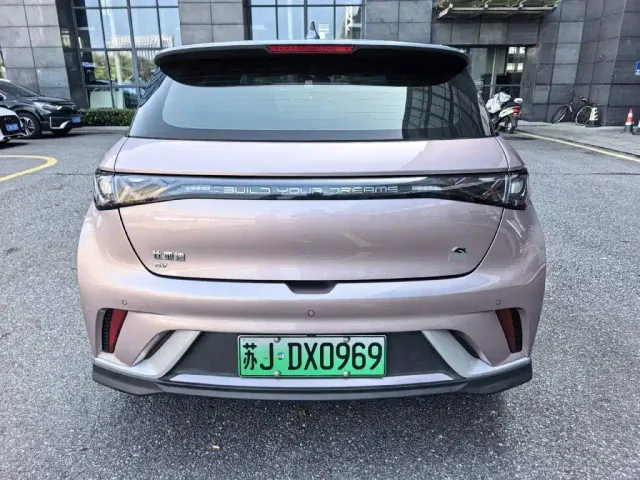 BYD Dolphin — Фото автомобиля 8