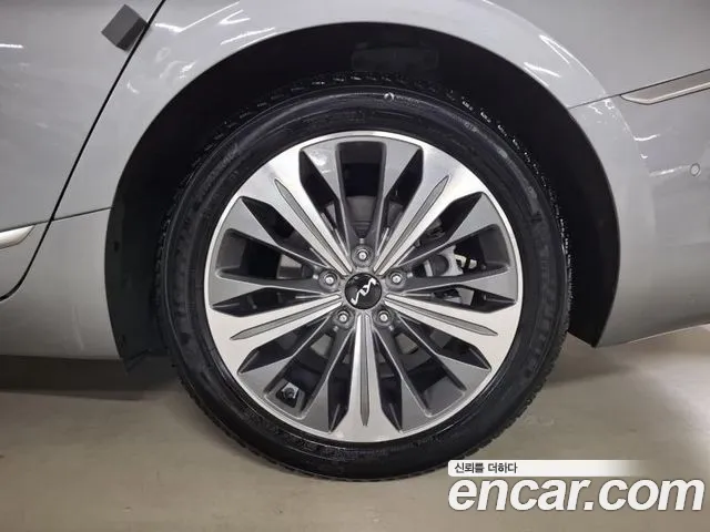 Kia K8 2.5 Бензин 2WD — Фото автомобиля 19