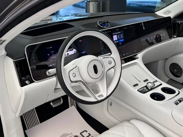 Maextro S800 — Фото автомобиля 5
