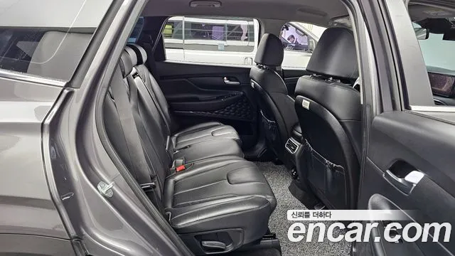 Hyundai Santafe Новый Santa Fe Бензин 2.5T 2WD — Фото автомобиля 12