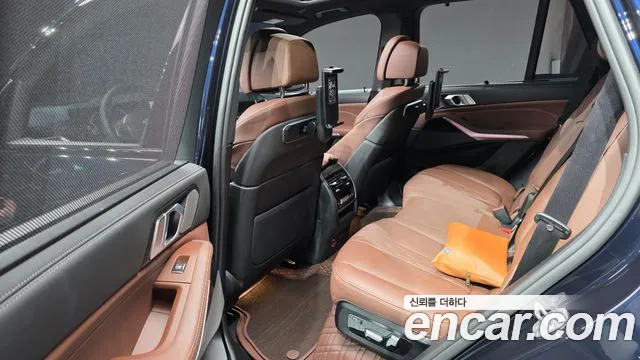 BMW X5 xDrive 40i M Sport — Фото автомобиля 10