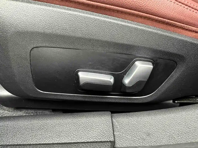BMW 3 Series — Фото автомобиля 13