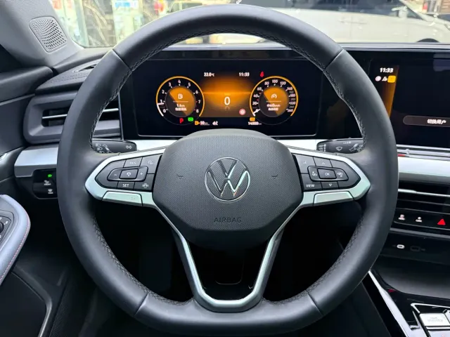 Volkswagen Lamando — Фото автомобиля 15