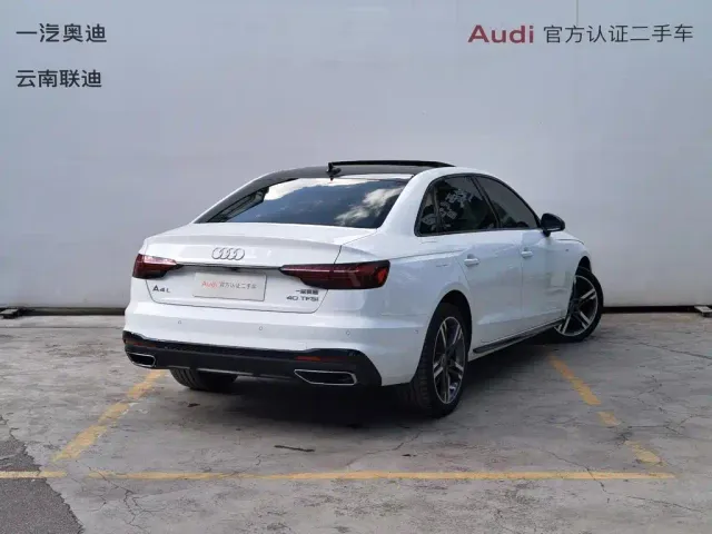 Audi A4L — Фото автомобиля 4