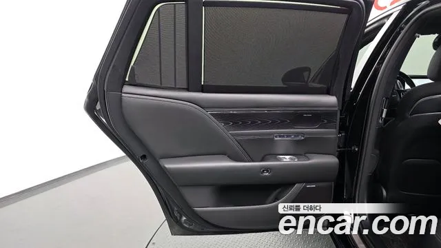 Genesis G90 Бензин 3.5 турбо AWD — Фото автомобиля 17