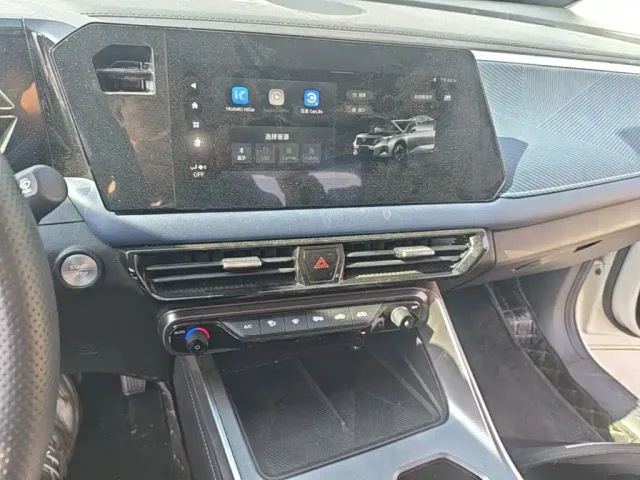 GAC Trumpchi GS3 — Фото автомобиля 12
