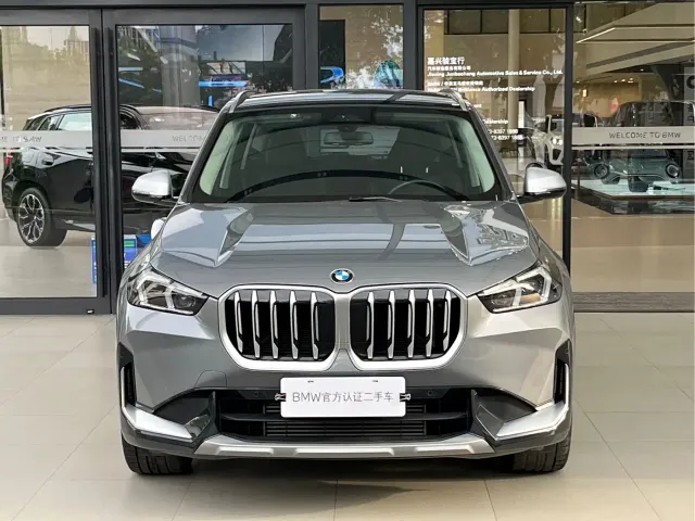BMW X1 — Фото автомобиля 4