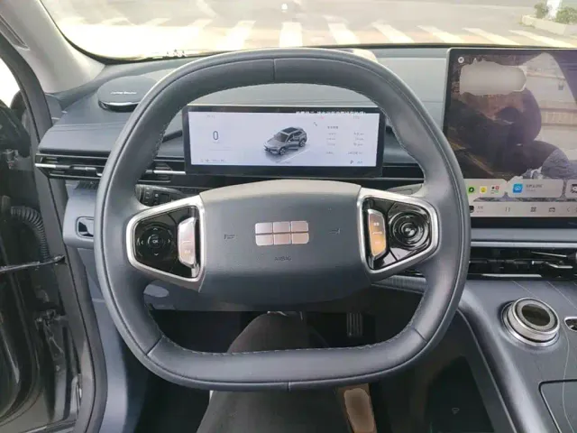 Geely Galaxy E5 — Фото автомобиля 10