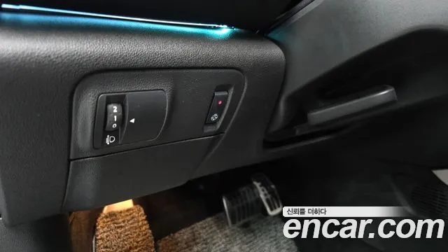 Renault-KoreaSamsung SM6 Новый SM6 — Фото автомобиля 19