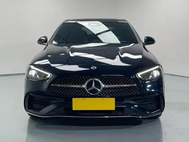 Mercedes-Benz C-Class — Фото автомобиля 2