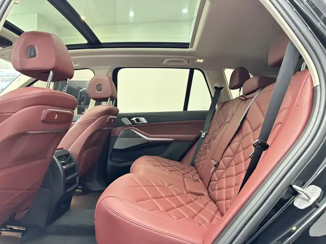 BMW X5 — Фото автомобиля 11