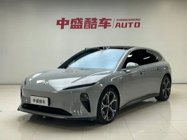 Фотография автомобиля — Nio ET5 Touring