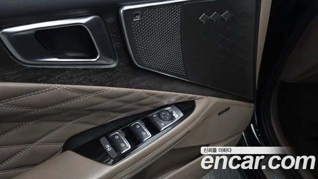 Kia K8 Hybrid — Фото автомобиля 29