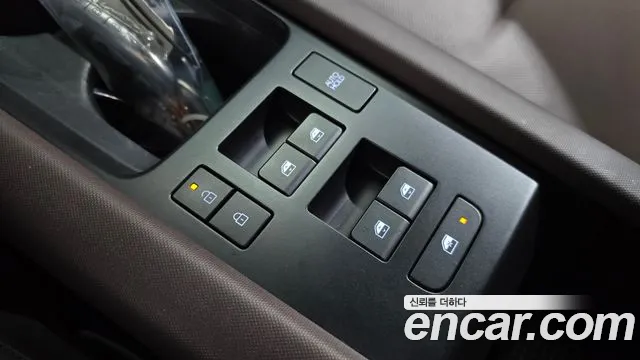 Hyundai Ioniq 6 — Фото автомобиля 30