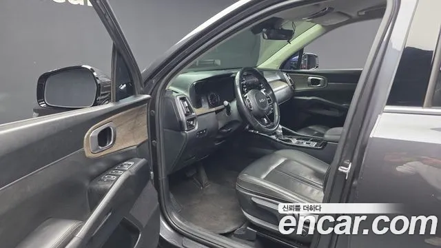 Kia Sorento Sorento 4-е поколение Дизель 2.2 2WD — Фото автомобиля 10