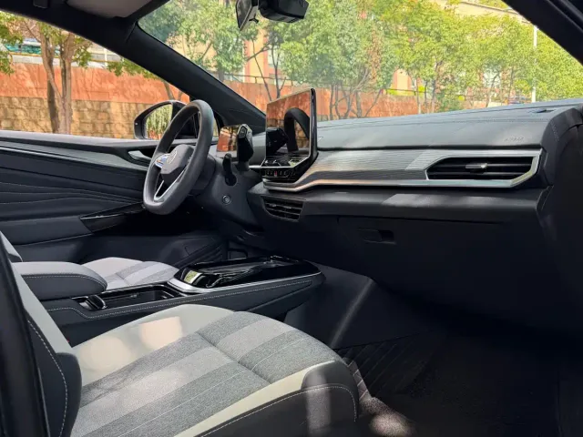 Volkswagen ID.4 Crozz — Фото автомобиля 16