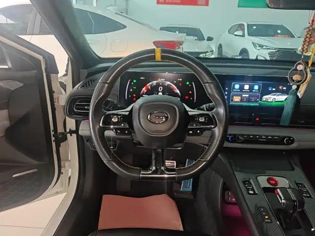 GAC Trumpchi Emkoo — Фото автомобиля 10