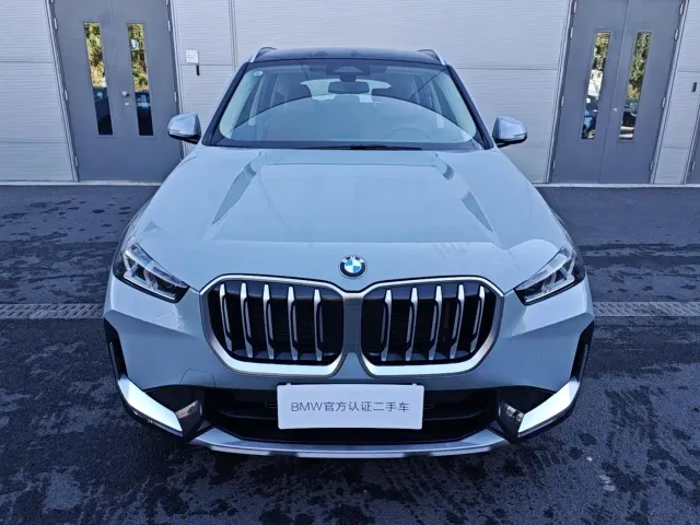 BMW X1 — Фото автомобиля 2