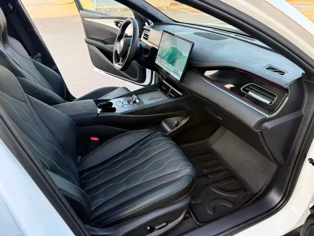 BYD Seal 06 — Фото автомобиля 12