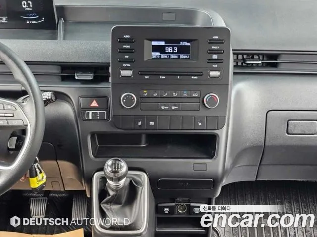 Hyundai Staria — Фото автомобиля 14
